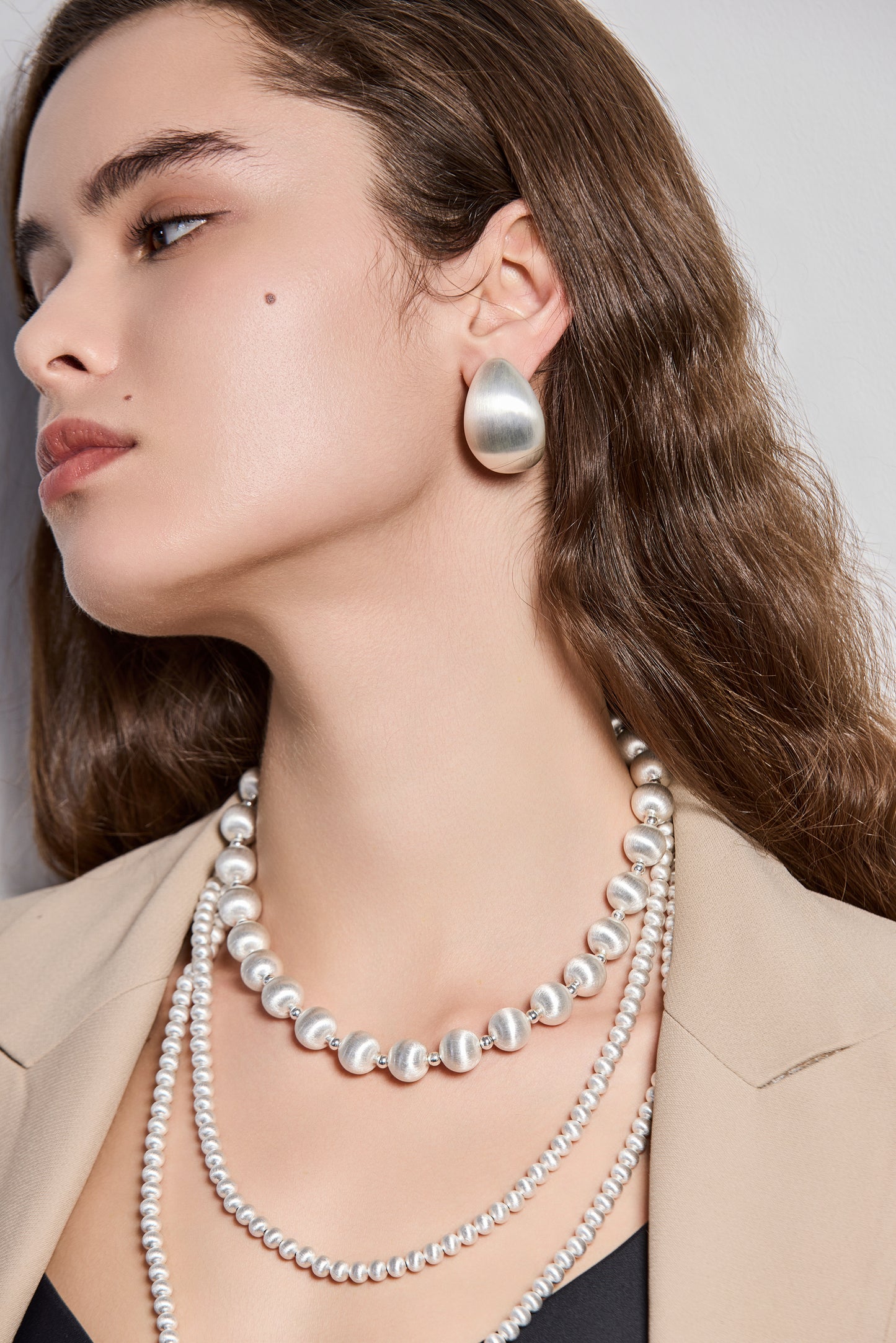 CLASSIC HANDCRAFTED 43CM PLATINUM-PLATED FINE TEXTURED NECKLACE