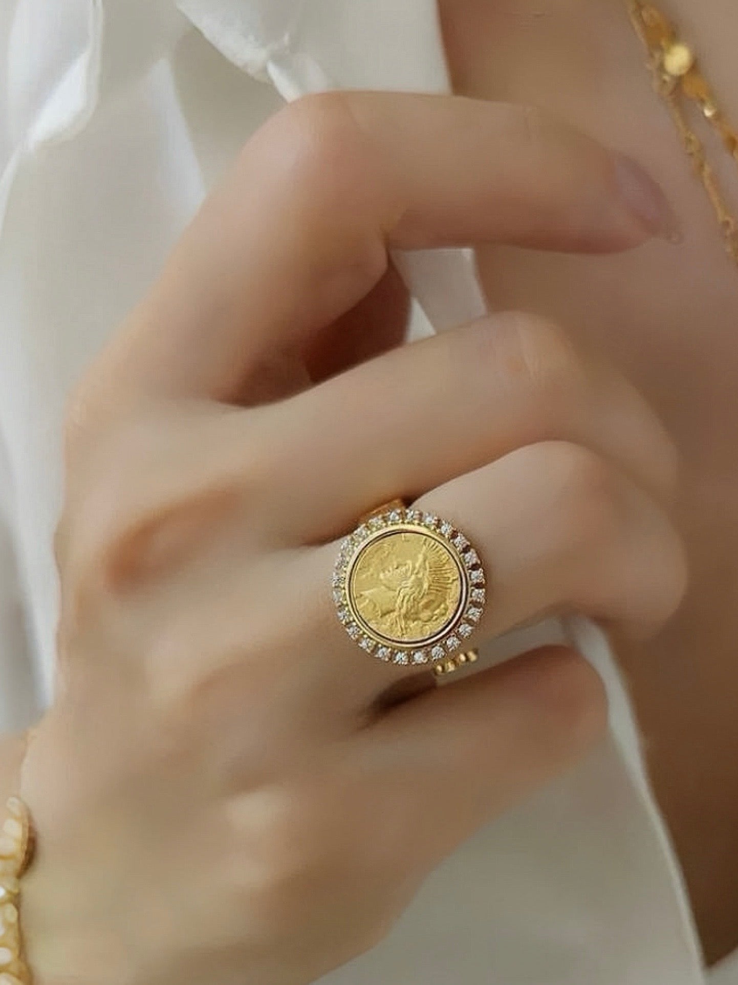 MYSTERIE LIBERTY GODDESS COIN RING