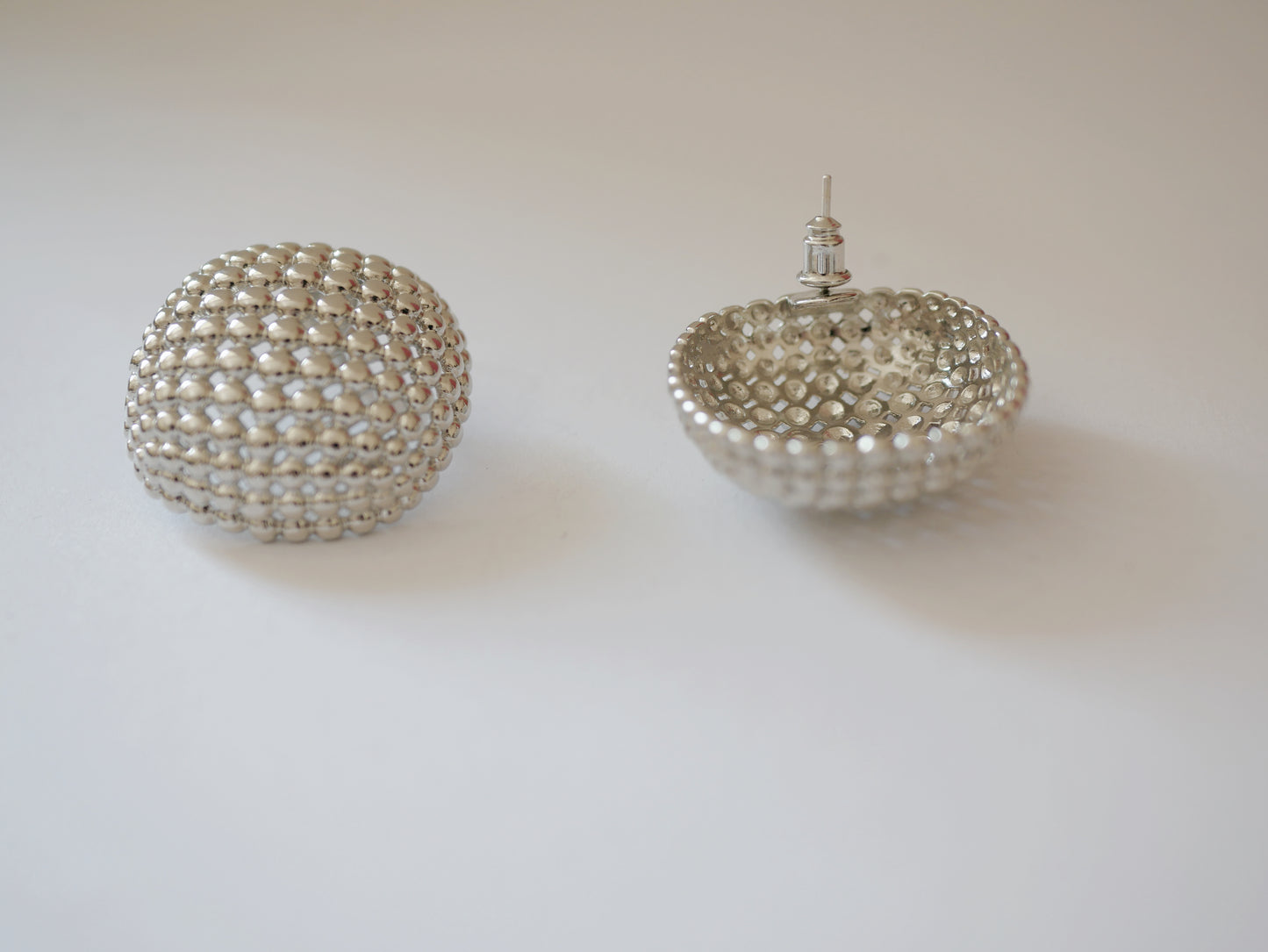 CLASSIC SILVER HONEYCOMB HOLLOW ROUND BEAD EARRINGS