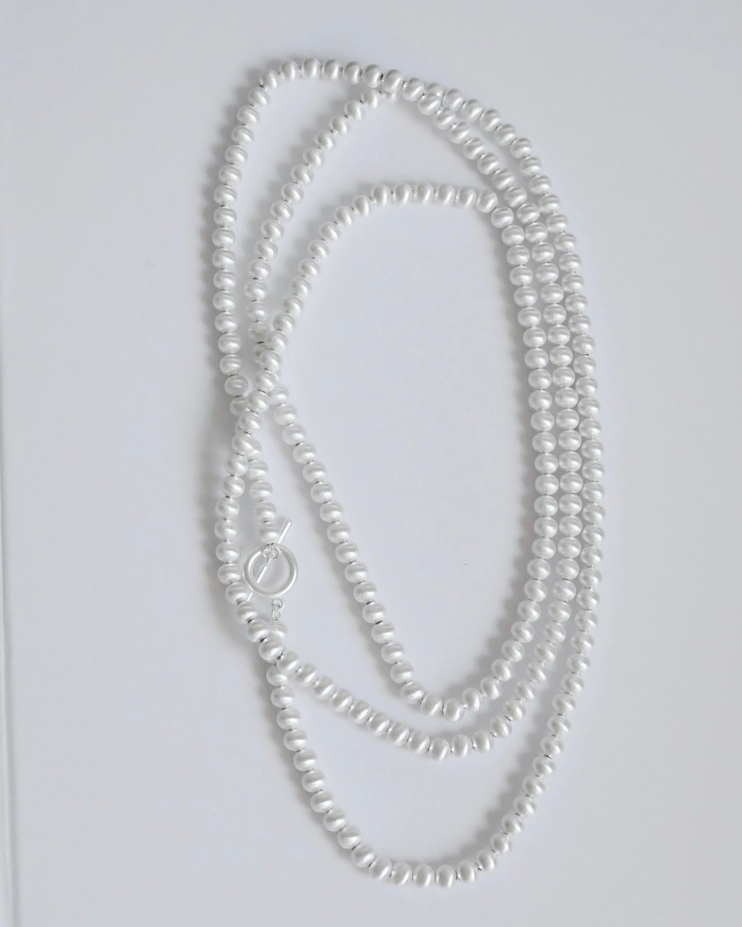 CLASSIC HANDCRAFTED 112CM PLATINUM-PLATED FINE TEXTURED NECKLACE