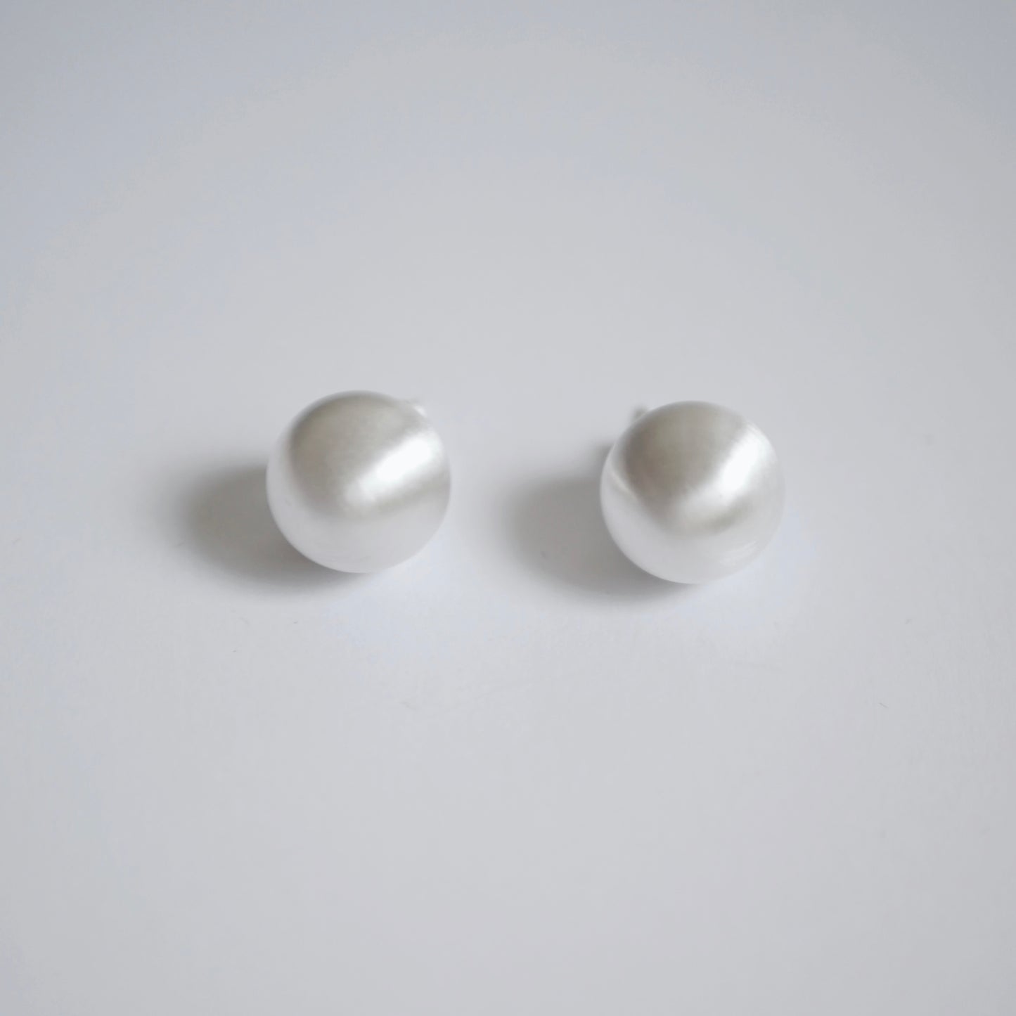 CLASSIC HANDCRAFTED PLATINUM-PLATED FINE TEXTURED EARRINGS