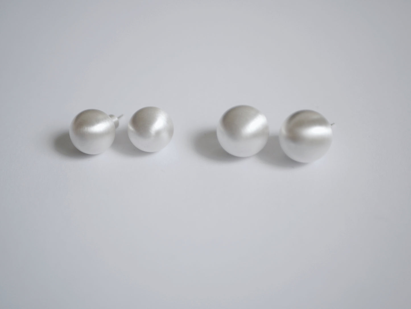 CLASSIC HANDCRAFTED PLATINUM-PLATED FINE TEXTURED EARRINGS