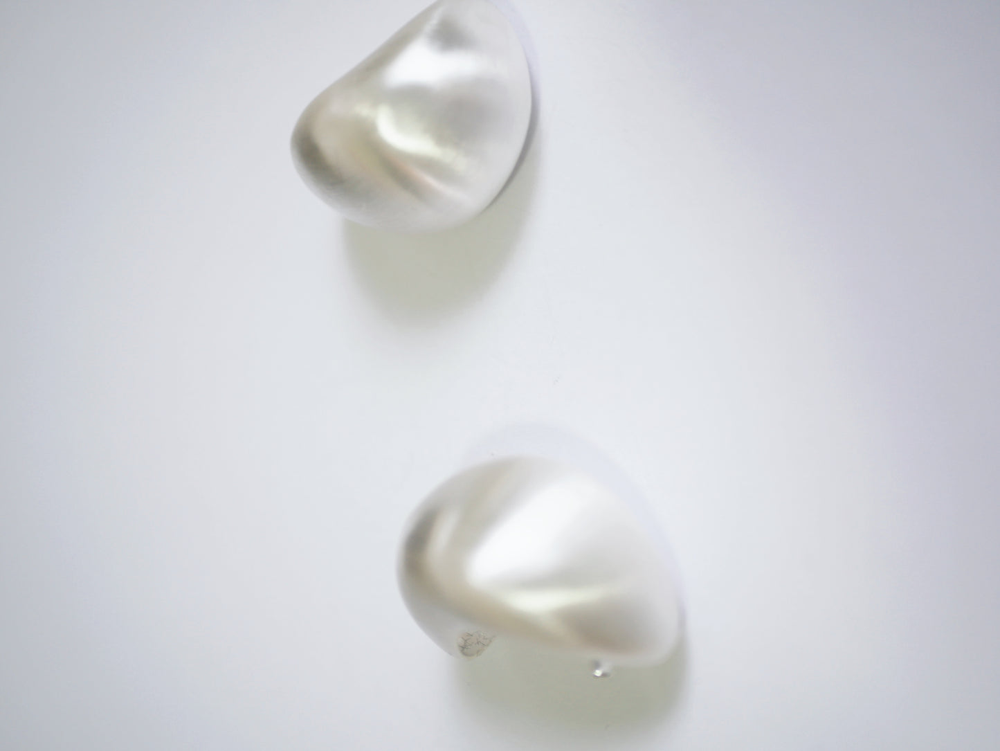 CLASSIC HANDCRAFTED PLATINUM-PLATED FINE TEXTURED CRESCENT EARRINGS