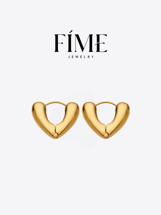 CLASSIC AMOUR HEART HOOP EARRINGS IN BRASS WITH GOLD FINISH