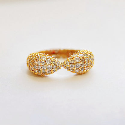 CLASSIC AMOUR MICROPAVED HEART RING
