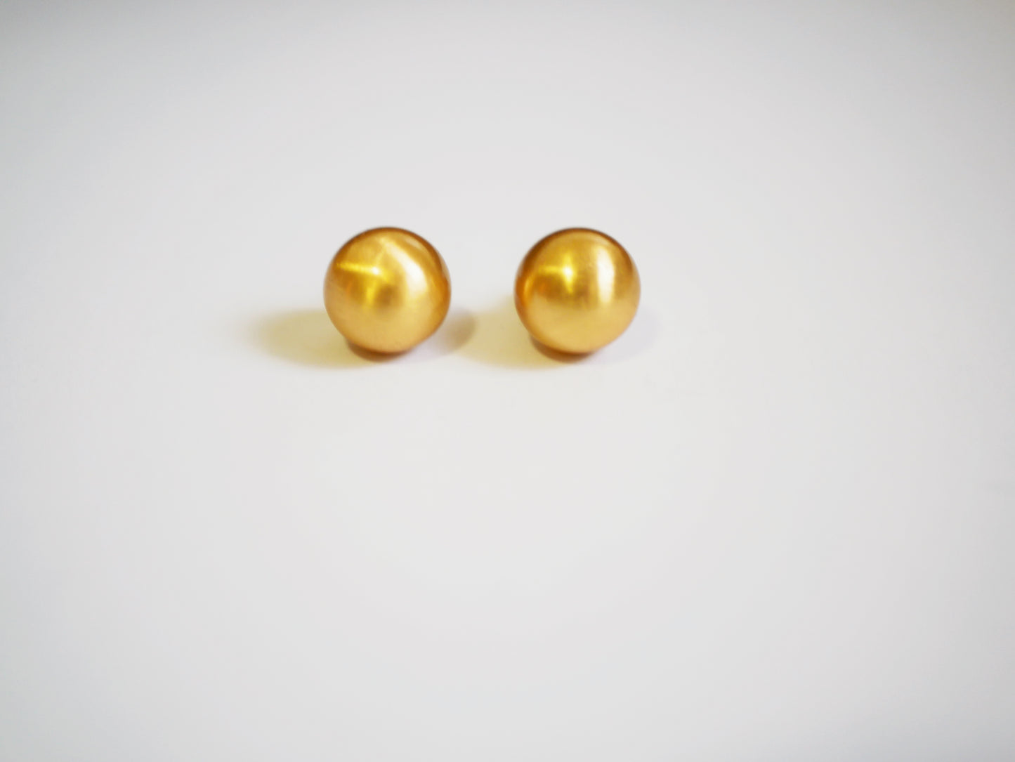 CLASSIC HANDCRAFTED   18K GOLD-PLATED  FINE TEXTURED EARRINGS 16MM