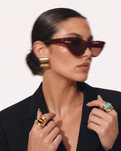 GEM GAZE  GOLDEN VINTAGE TIGER'S EYE RING